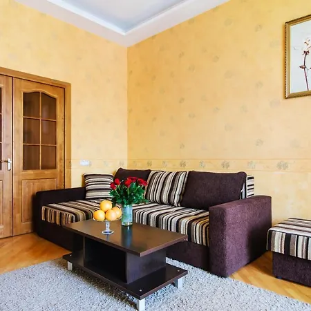 Apartment On Nemiga *